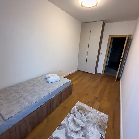 I&I Comfort Apartments Apartman Kragujevac